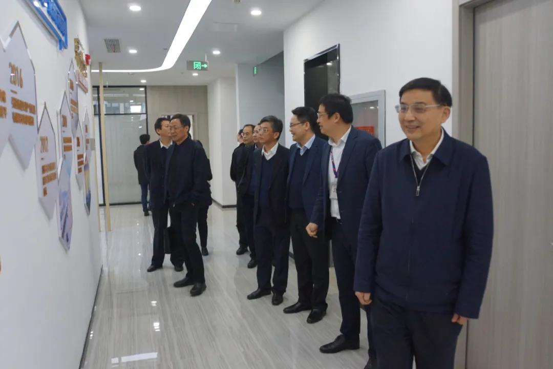 江蘇交控董事長蔡任杰一行蒞臨感動調(diào)研指導(dǎo)